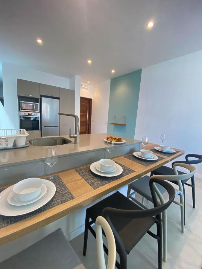 Eastern Blue - Sea View Luxury Apartament